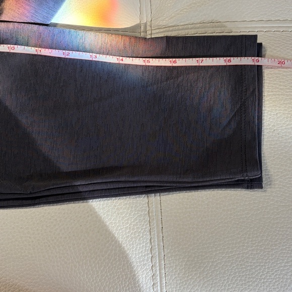 Gray Long Sleeve Tunic Top - Size XL - NWOT - Picture 5 of 7